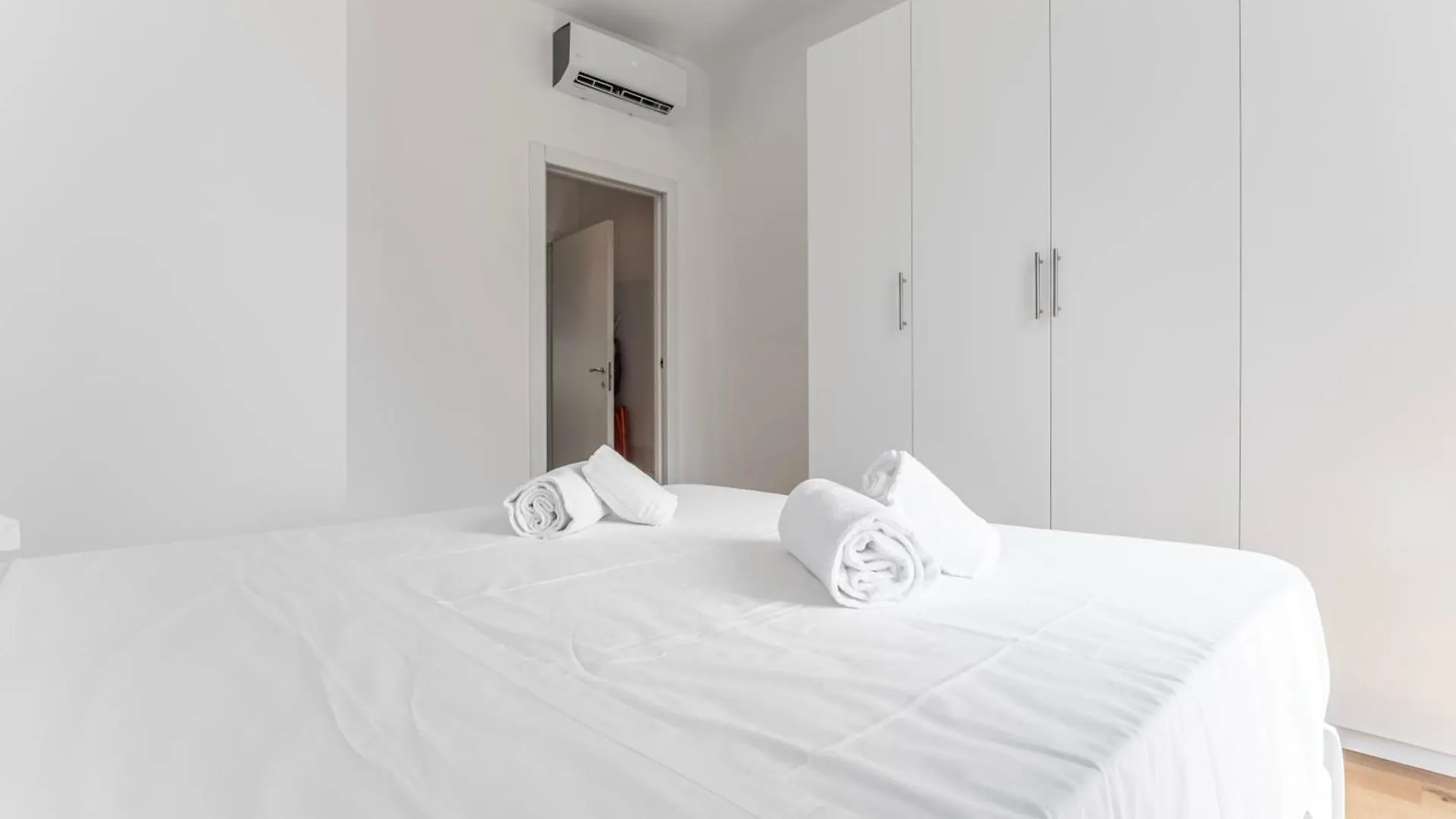 Bright Apartment 700M From Dergano M3 Milánó Olaszország